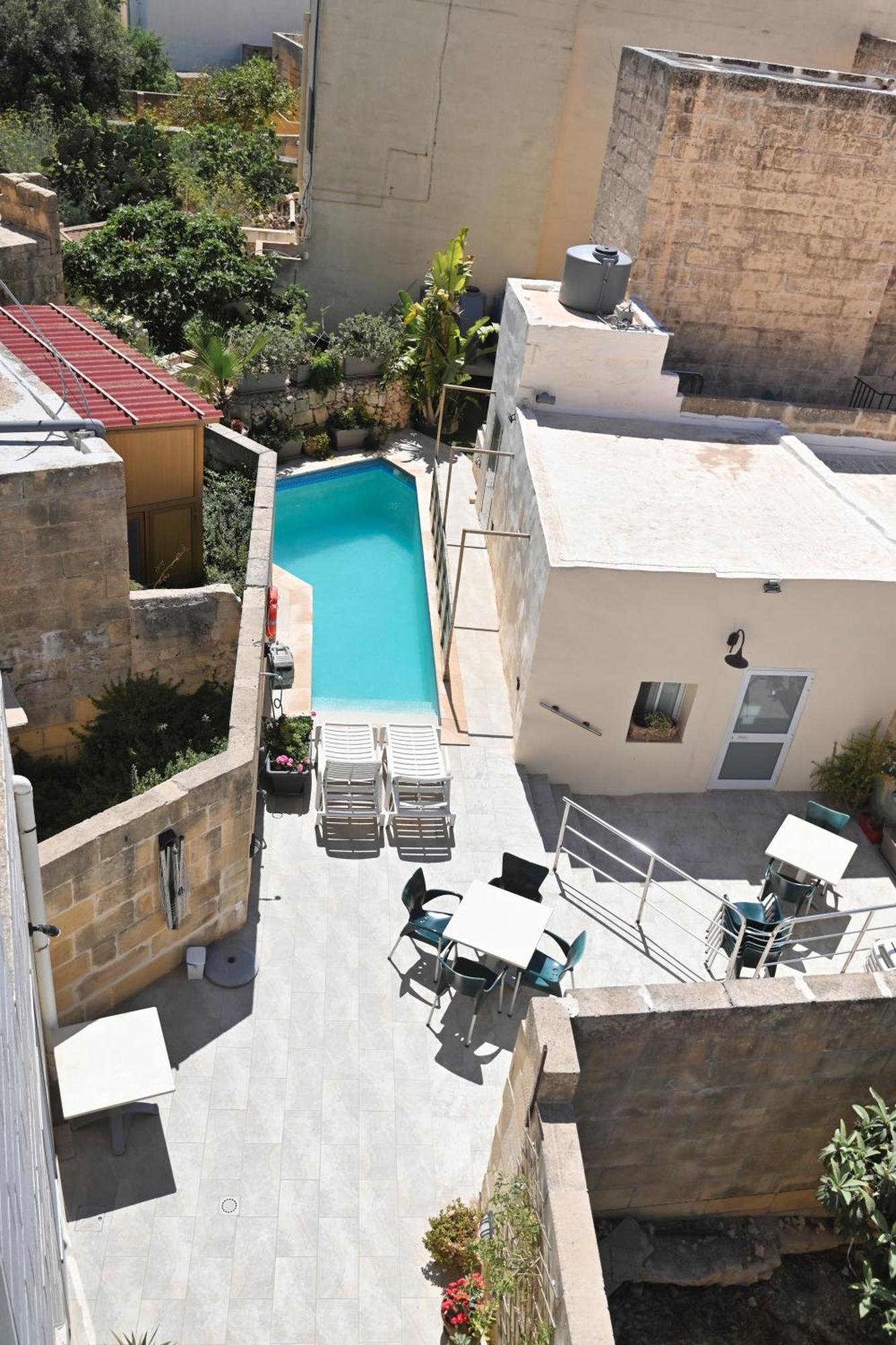 The Cloisters Bed And Breakfast Xaghra Exterior photo